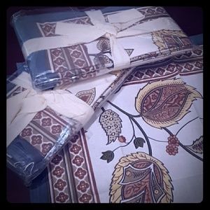 4 piece set 100% cotton napkins